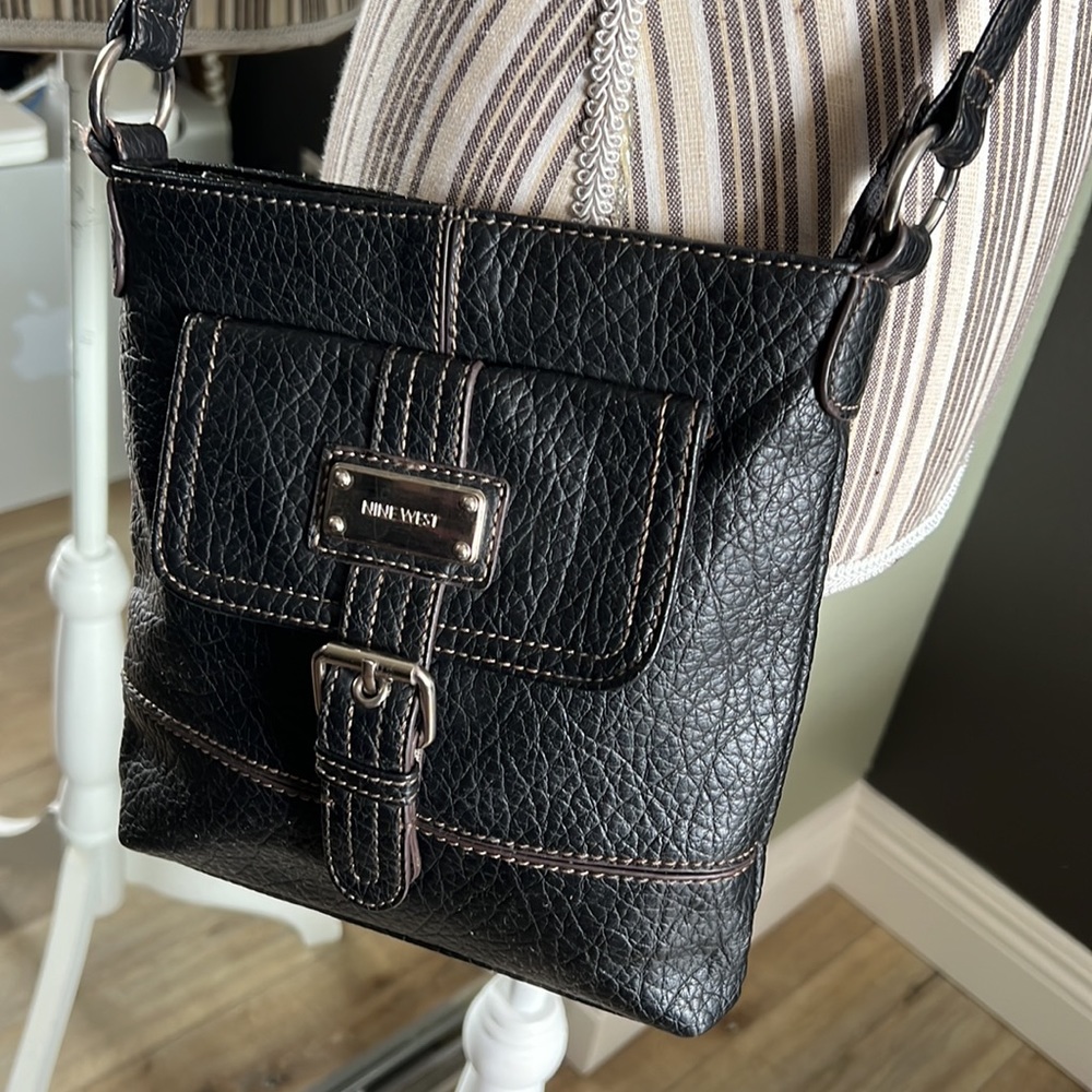 Nine West, black leather crossbody, small bag